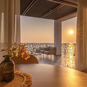 Glow Boutique & 4*, Sarandë Albania